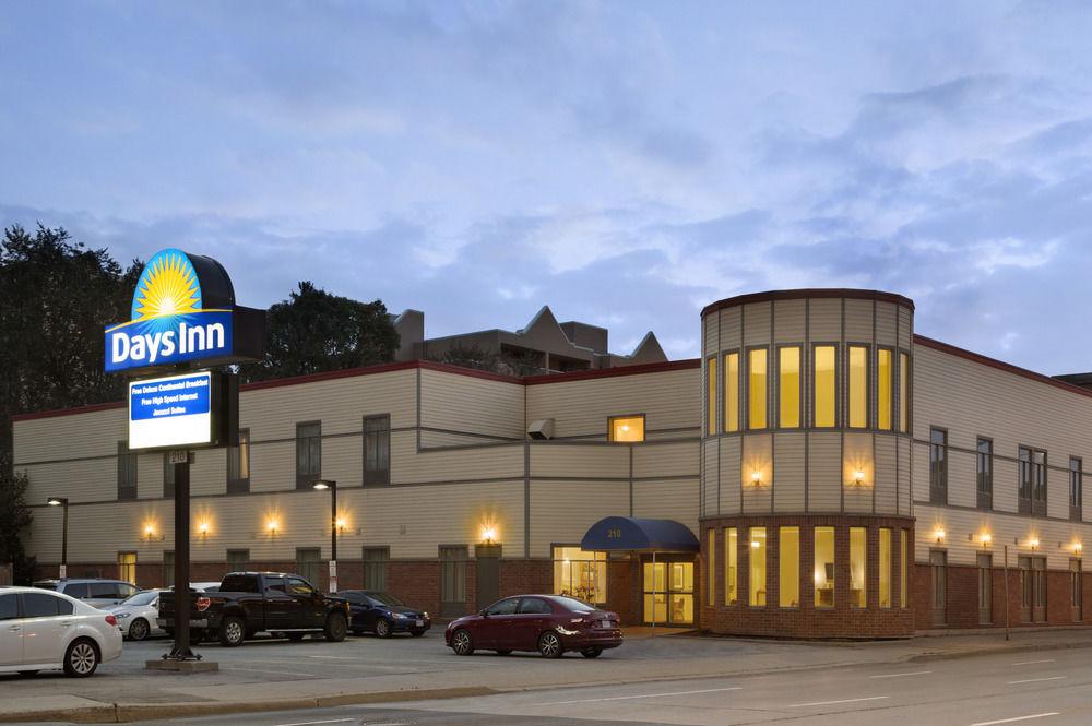 Days Inn By Wyndham Hamilton - Downtown Kültér fotó